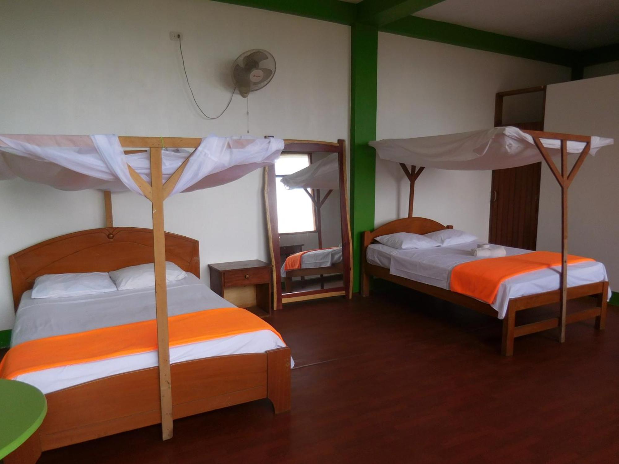 Tambopata Hostel Пуерто Малдонадо Екстериор снимка