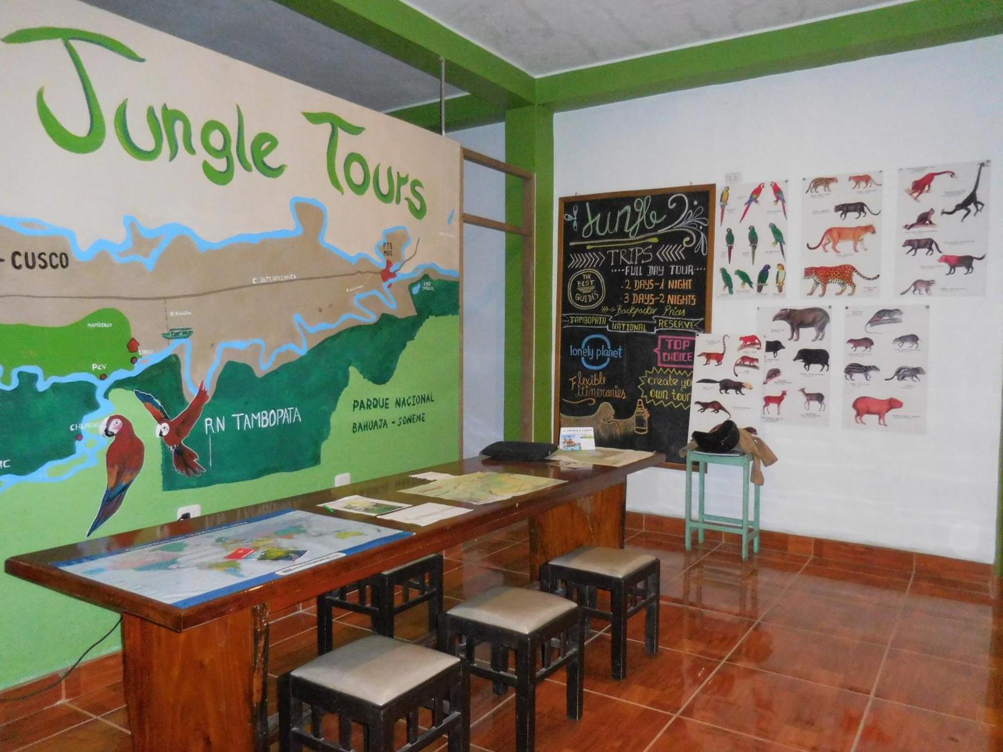 Tambopata Hostel Пуерто Малдонадо Екстериор снимка