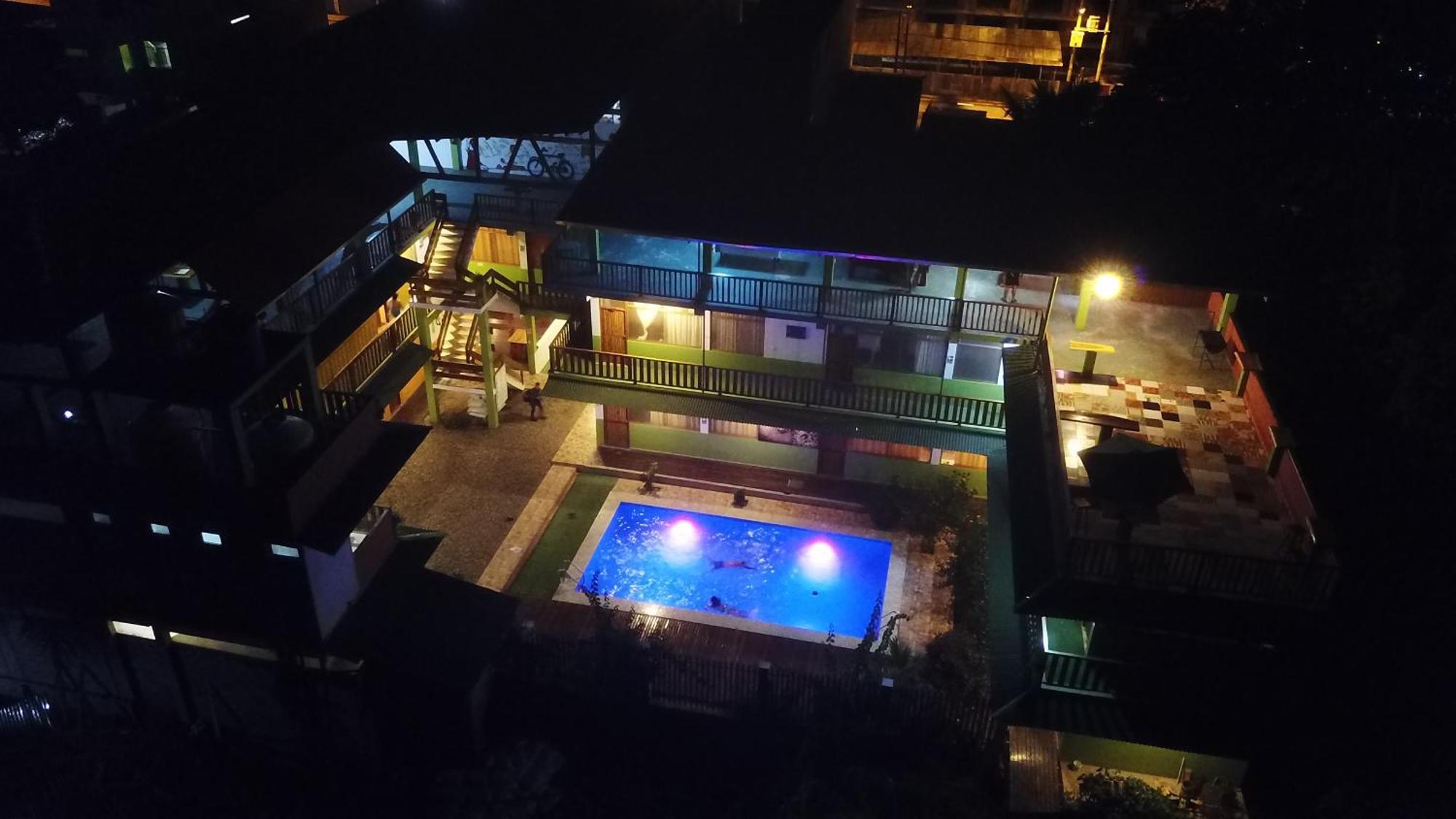 Tambopata Hostel Пуерто Малдонадо Екстериор снимка